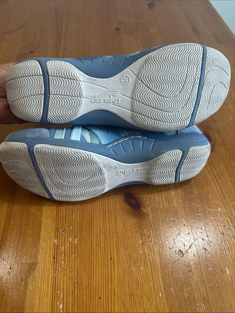 Dansko Men's Lace-Up Walking Sneakers in Blue - Picture 7 of 10